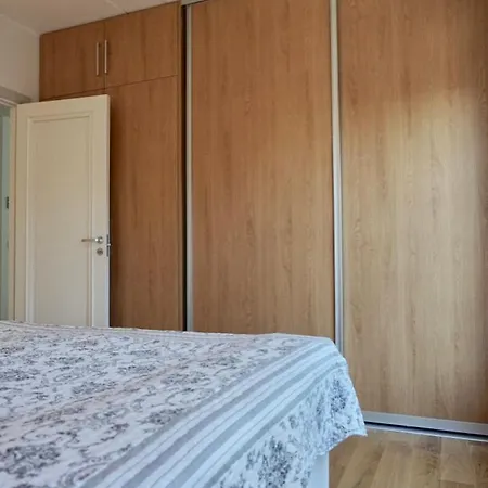 Happy Apartment *
